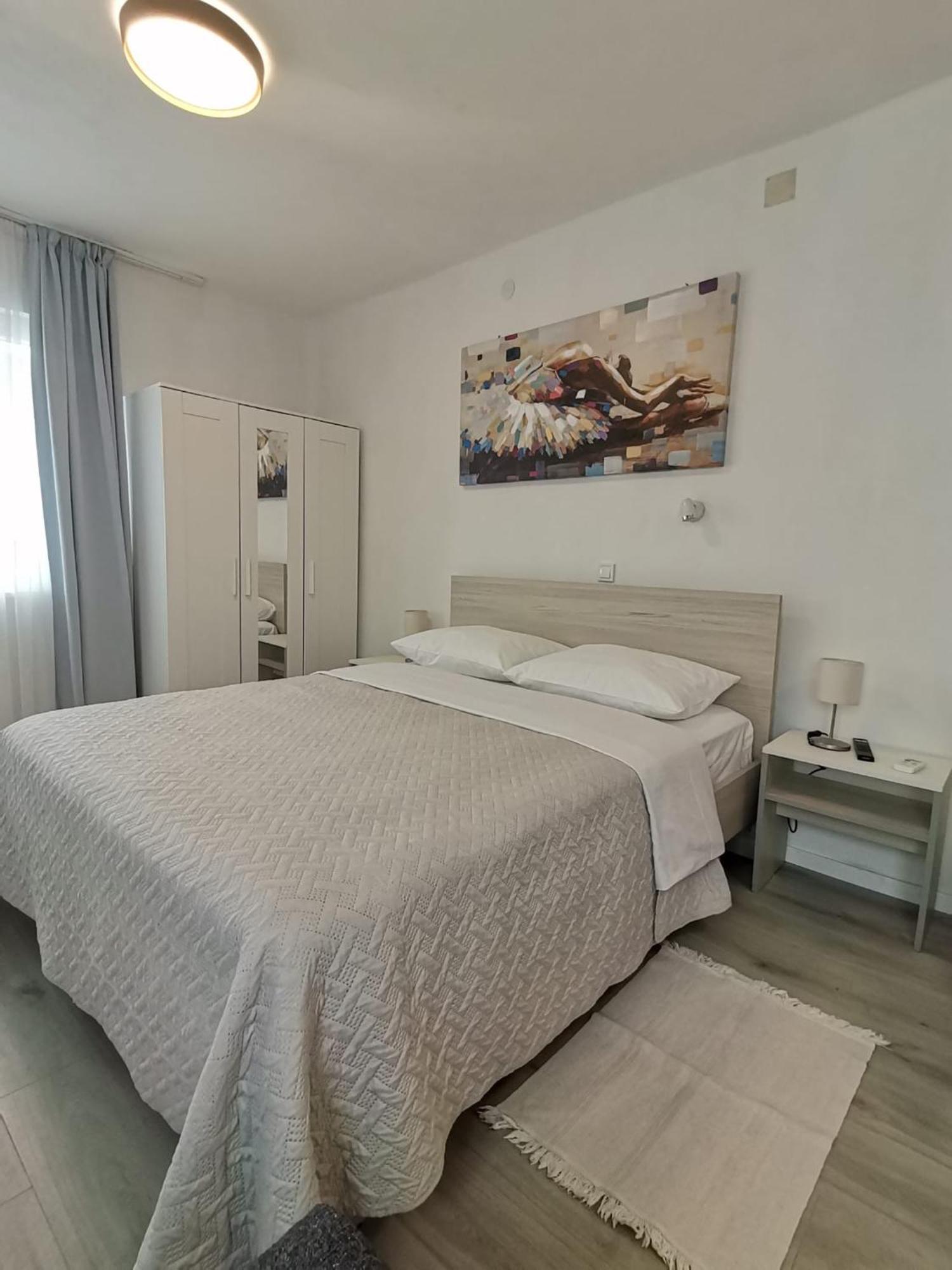 Paulina Harmony Rooms Seget Vranjica Exterior photo